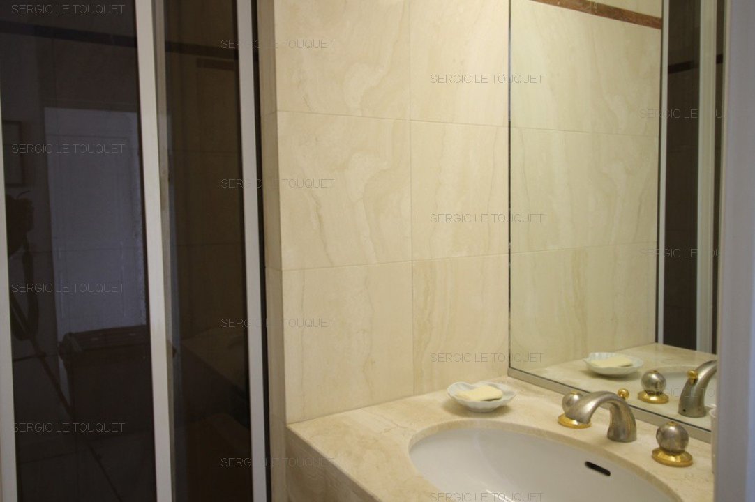 /picture/helios/116252002/FONT 233/6_2026-03-07CET10h00-03.jpg